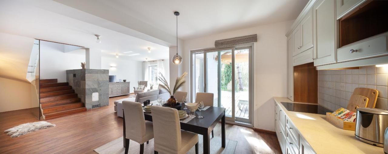 شوبرون Silver Willow Luxury Apartment المظهر الخارجي الصورة