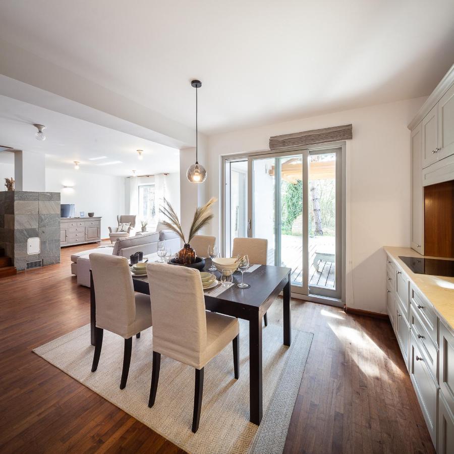 شوبرون Silver Willow Luxury Apartment المظهر الخارجي الصورة